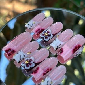 Pink Floral Nail Art Set
